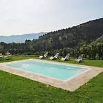 Villa Montefiore By Salogi *